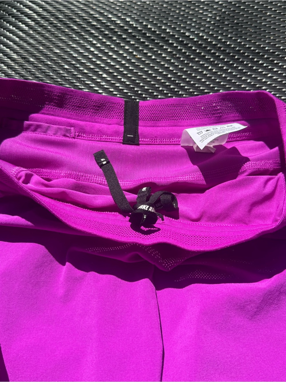 Nike Women's Dri-FIT ADV AeroSwift Shorts XS - Picture 6 of 8